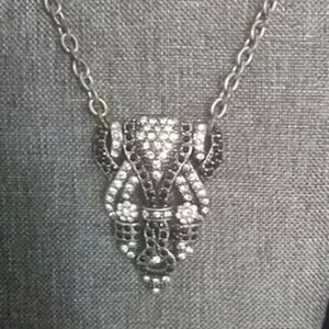Mark. Art Deco style necklace